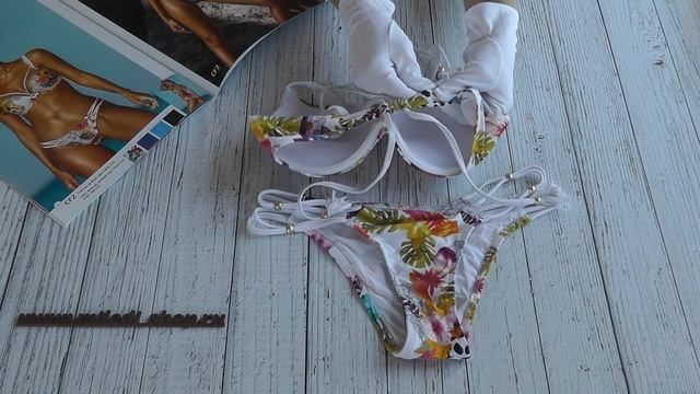 Купальник Jolidon CF2 смотреть онлайн