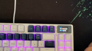 Механическая Клавиатура С МИНИ экраном! HAVIT-KB884L Red Switch A