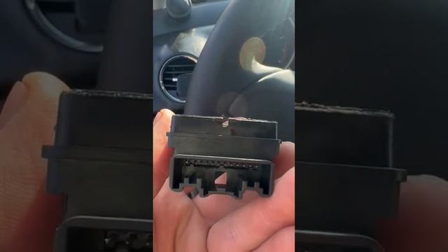 Авто складывание зеркал с кнопки на ключе, при закрыти смотреть онлайн