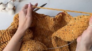 Плед с рукавами спицами