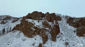 Полет над г. Красноярск, Красноярские столбы