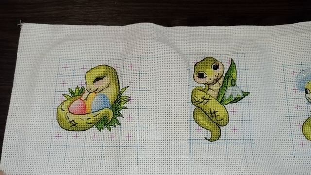 Год змеи 2025/Март, Апрель #вышивка #embroidery  #многоцветка #c