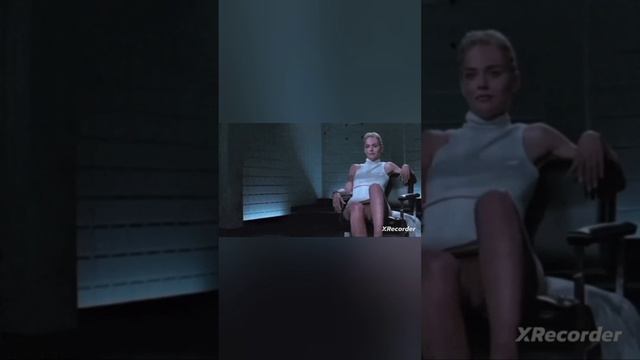 Как надо и не надо сидеть на стуле с точки зрения кинет смотреть онлайн