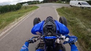 Стант по городу на квадроцикле yamaha raptor 700r
