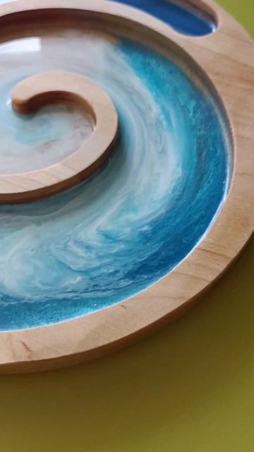 Менажница волна в спирали из эпоксидной смолы смотреть онлайн