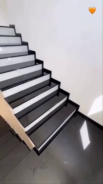 Современная лестница в дом / дачу /квартиру. Интерьерн? смотреть онлайн