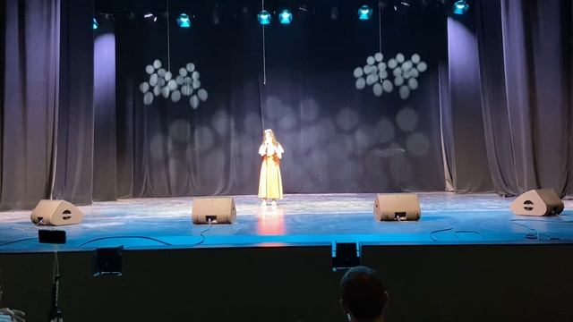 "Звезда рождества", исп. Мария Кузнецова (10 лет)-Лауреат 1 степени "Рождественская звезда '2021"