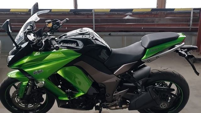 KAWASAKI NINJA Z1000SX - лучший первый спортбайк🔥 смотреть онлайн