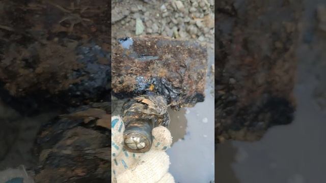 Откопали повреждение кабеля 0,4кВ на жилой дом смотреть онлайн