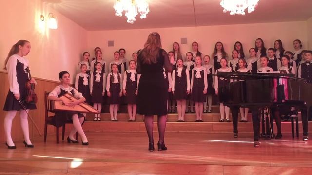 Хор музыкальной школы им. Ипполитова-Иванова. Русская-народная песня "Ой, Иван ли ты, Иван" смотреть онлайн