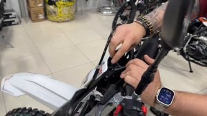 Мотоцикл Regulmoto Crosstrec 300 - рестайлинг 2025 года. Экспресс о?