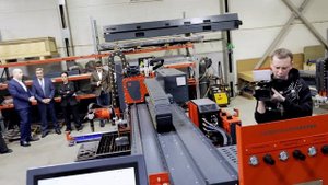 Демонстрация новой модели станка Гиперплазма EXTRA 3D ре?