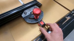 Мощная пила Harvey Alpha HW 110S: Год использования, скрытые минусы и шокирующие плюсы