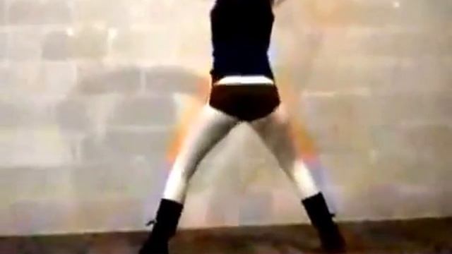 Танец под "Карандаш -Шевели Задом" смотреть онлайн