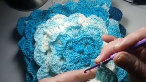 ВЯЖЕМ ДЕКОРАТИВНУЮ ПОДУШКУ