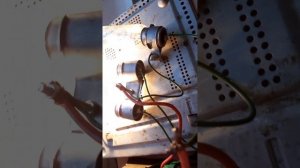 Тест трансформатора тн61-220-50 лампами розжарювання.