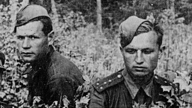 Ирина Крутова - «У старого окопа» (Отгрохотала та война, забыла свист свинца Европа…)