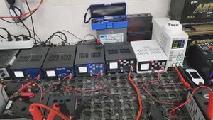 КУЛОН 830/ 825/ 820/ 720/ 716.  Разряд - Заряд AGM  YUASA  12 Aч. Мои  "помощники"  на  вахтах...