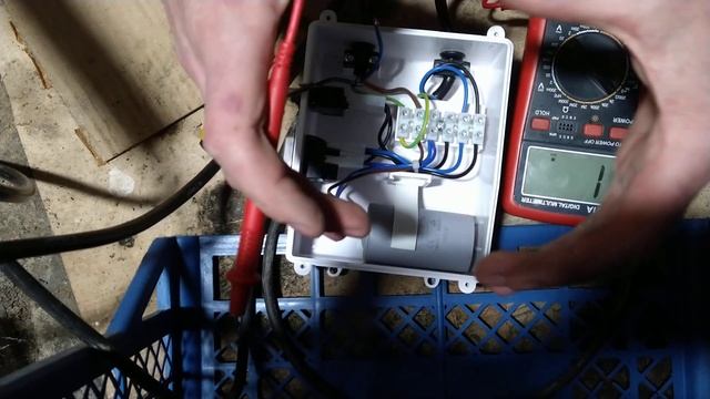 Как подключить глубинный насос с конденсатором смотреть онлайн