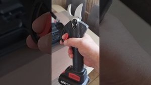 Аккумуляторный секатор AutoFat