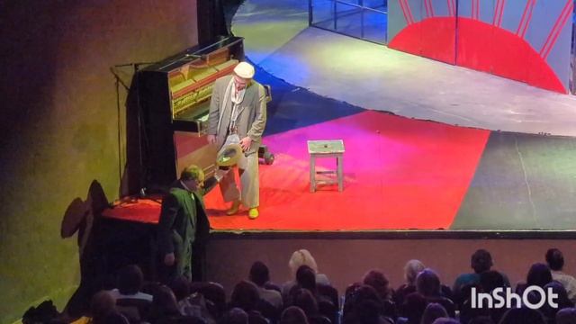 Культурная пятница/ с утра в монастырь, вечером в теат? смотреть онлайн