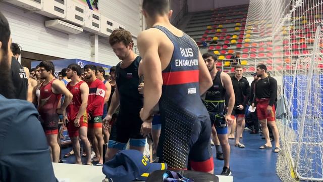 Взвешивание борцов до 74 и 97 кг на первенстве СКФО 2024 ср смотреть онлайн