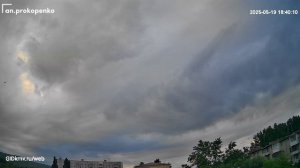Яркий весенний закат в Пятигорске