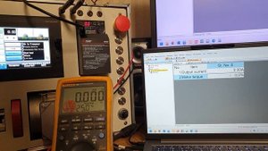 Преобразователь частоты Mitsubishi FR-E800. Управление по мом?