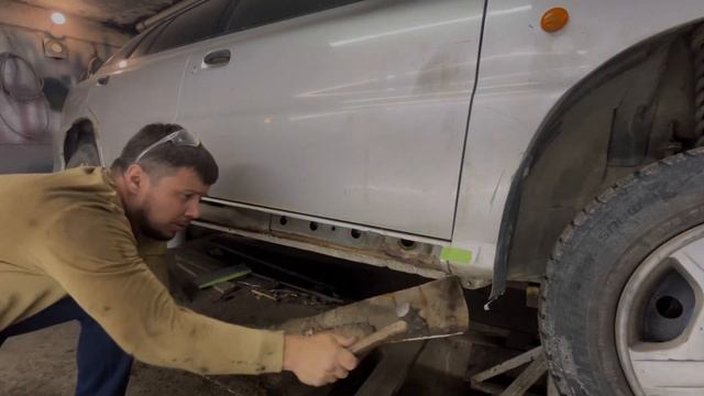 Замена порогов и арок на Kia Rio! смотреть онлайн