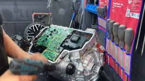 Zeekr 001 рестайлинг 2024 год. На переднем моторе выгорел ин?