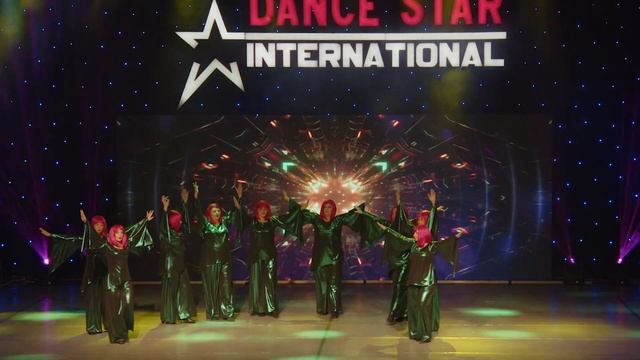 Данс Студио O. Банд - Sting 2025 смотреть онлайн