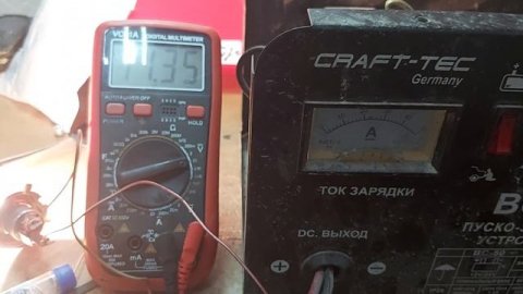 Зарядка АКБ не даёт ток. Ремонт