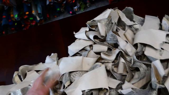 Куски кожи питона N38 смотреть онлайн