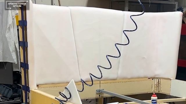 Как создается #мебельназаказ. На примере розовой кров? смотреть онлайн