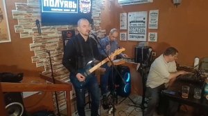 Твердый воздух – Остановил время в метро
