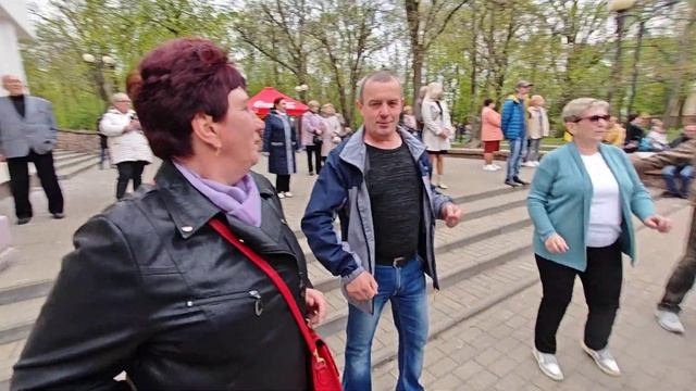 14.04.24г..."Букет из Белых Роз"... В. Королев... в Гомельском ? смотреть онлайн