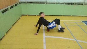 Предтренировочная раскатка на валике в зале TrainingFactory00