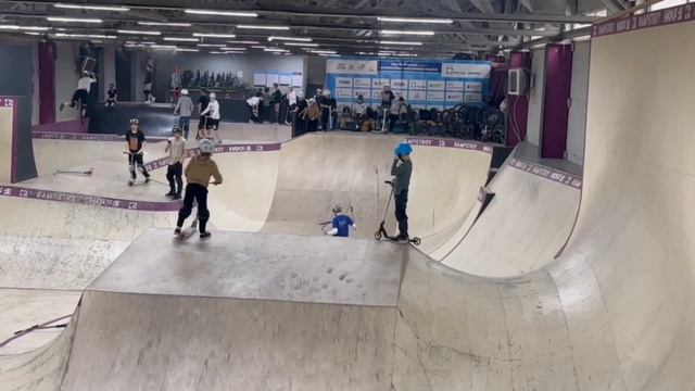 СНОВА СДЕЛАЛ СЛОЖНЫЙ ТРЮК НА САМОКАТЕ!!!!  VloG8 