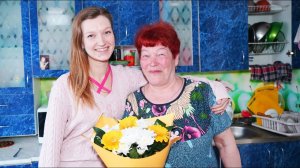 ДЕНЬ РОЖДЕНИЯ В ДЕРЕВНЕ ｜ ГОТОВИМСЯ К ПАСХЕ И ДОДЕЛЫВАЕМ ФУНДАМЕНТ ДЛЯ БАНИ ｜ УЛИТКИ С КОРИЦЕЙ