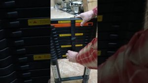 Распаковка — Телескопическая лестница RockForce RF-UP580