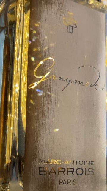 Это аромат Ganymede- именно так пахнет РОСКОШНАЯ ЖИЗНЬ по ? смотреть онлайн