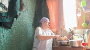 Сосед говорит :,, Вся в делах,,
