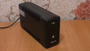 ИБП DEXP CEE E 650VA включение