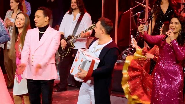 Дмитрий Прянов и все звёзды - Увядшие цветы (Творчески? смотреть онлайн