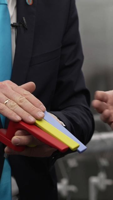 Покраска оконной фурнитуры смотреть онлайн