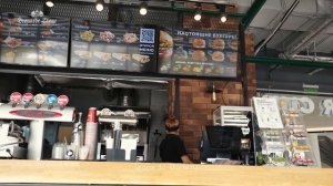 Отделка ресторана сети крафтовых бургерных декоративным кирпичом «Мадрид 445».