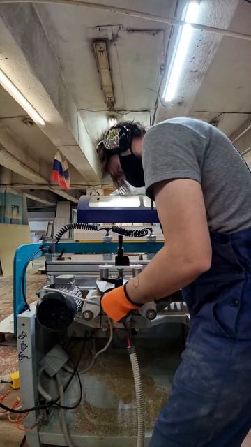 Присаживаю на стонке стоивые под эксцентрики смотреть онлайн