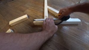 СТОЙКА ПОД ЛОДОЧНЫЙ МОТОР СВОИМИ РУКАМИ ЗА 380 РУБЛЕЙ! З