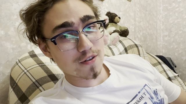 День98 хочу попасть на 3 сезон проекта выживалити от телеканала ПЯТНИЦА!!!