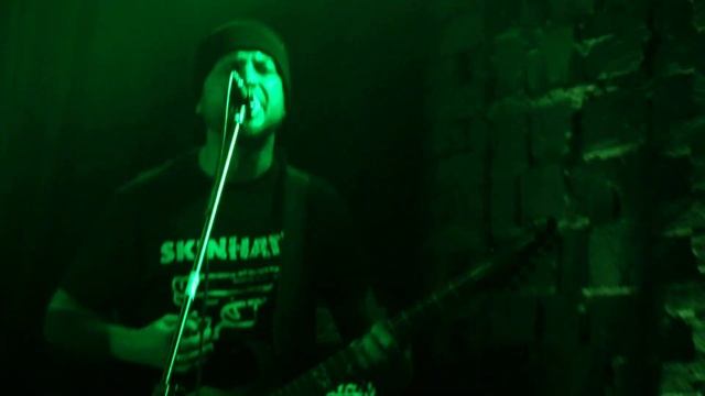 SKINHATE - Істота (live, Київ, MadCat, 23.12.2023) смотреть онлайн